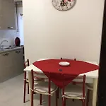 Laura's House شقة *