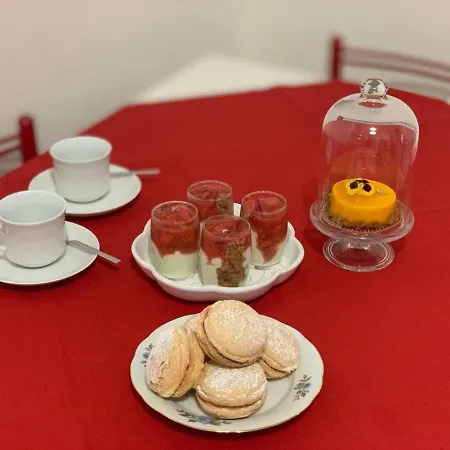 Апартаменты Laura's House