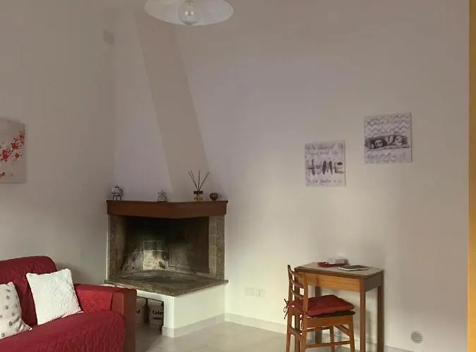 Laura's House *